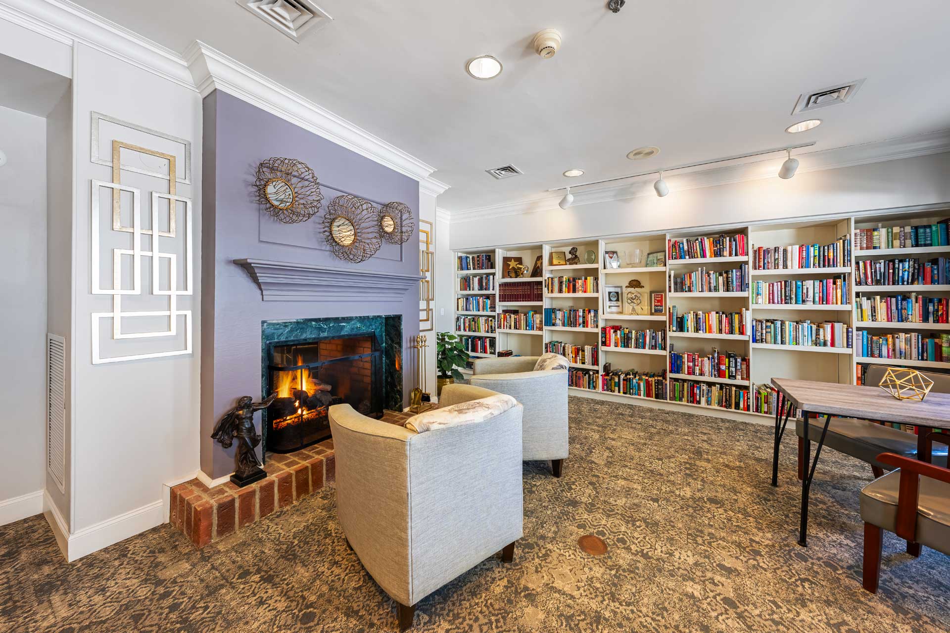 NC_Lindwood_A.03116-Newhaven-Court-at-Lindwood-CRE_Web